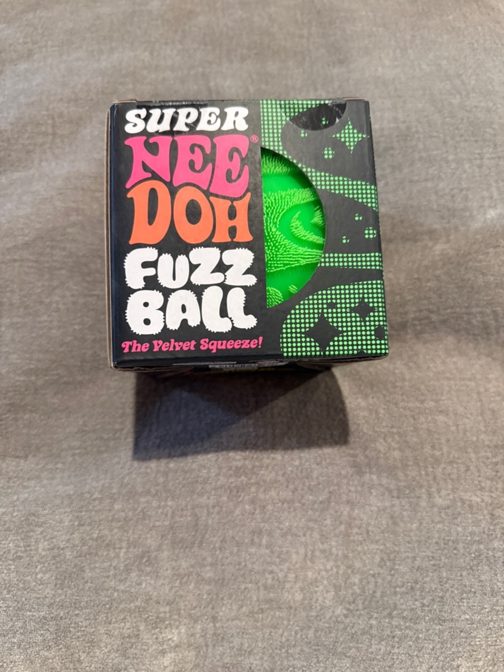 NEW Nee Doh SUPER Fuzz Ball - Green